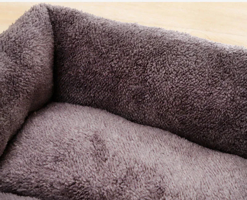 Bite-Resistant Plush Dog Bed - Non-Slip Sleeping Mat for All Sizes